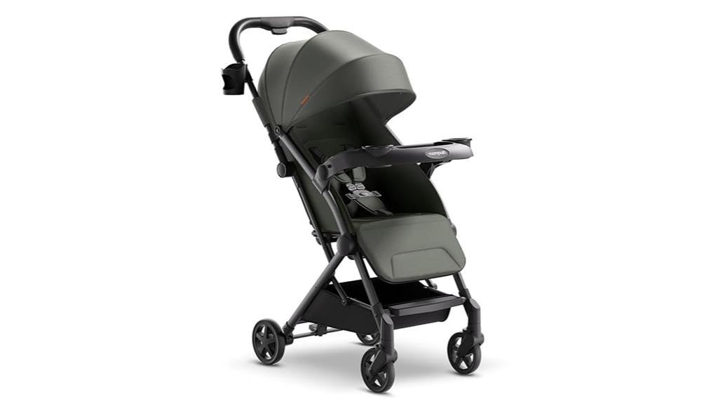 lightweight stroller with tray