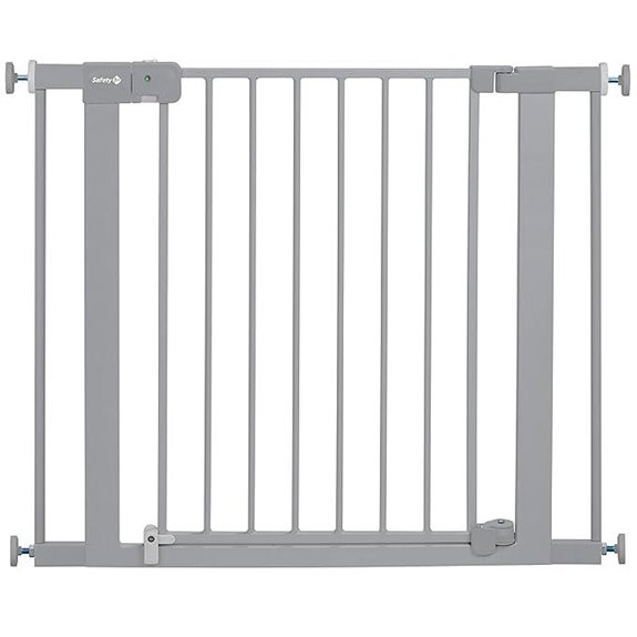 Safety 1st Baby Gate with Auto-Close Magnetic Latch