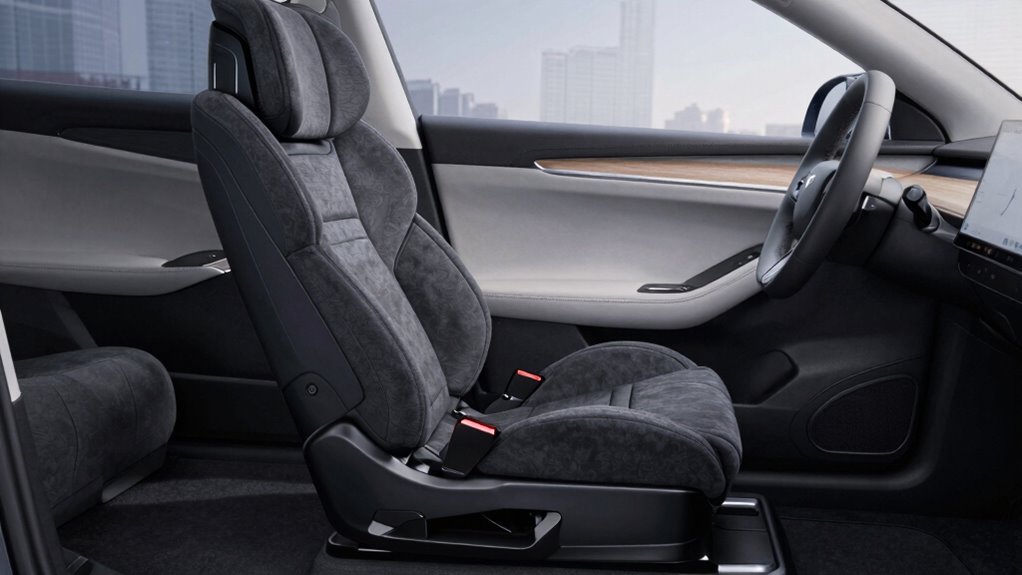 compact easy portable practical